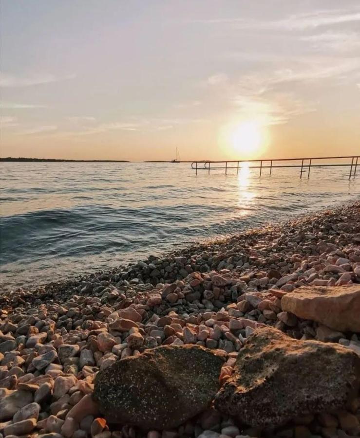 Apartman Diana,Free Parking Pula Exterior foto